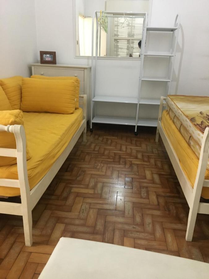 Apto Na Enseada- 3 Quadras Da Praia Da Enseada Apartamento